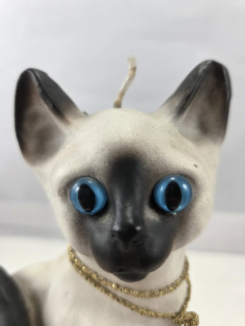 Vintage 1960s/70s Siamese Cat Figural Candle with Yarn Ball & Collar